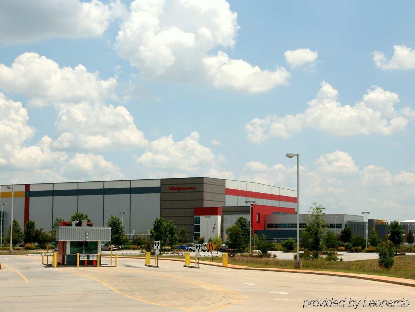 Hampton Inn Anderson/Alliance Business Park Servis gambar